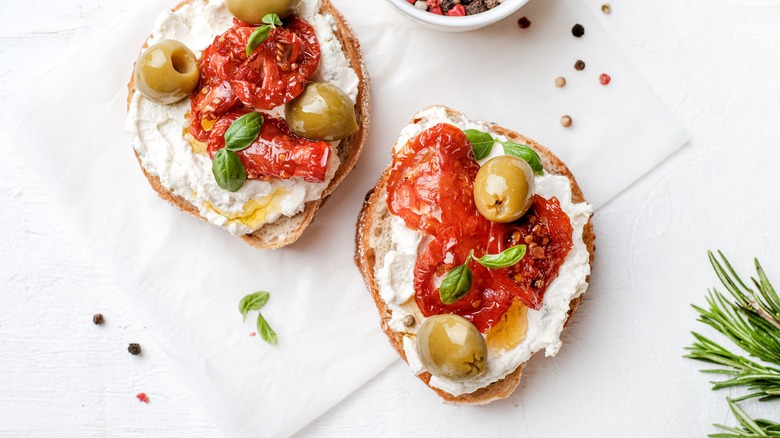 olive and sun-dried tomato bruschetta