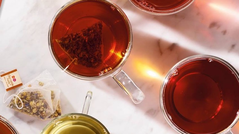 Dunkin' hot tea on countertop 