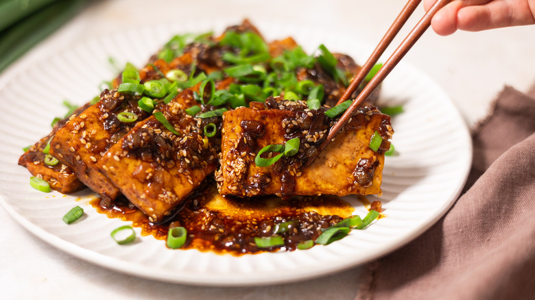 braised tofu with scallions