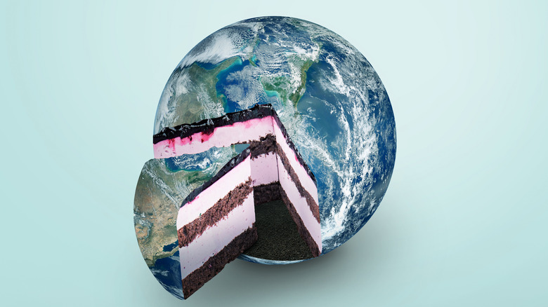 Spherical cake decorated like earth