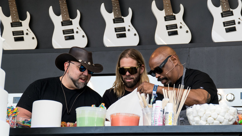 Duff Goldman with musicians 