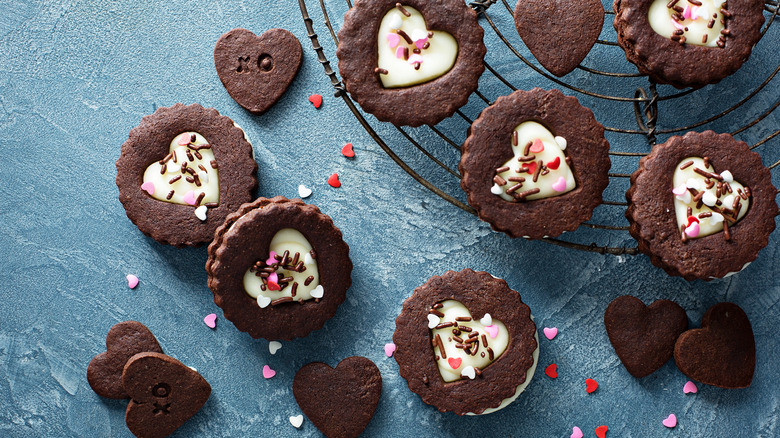  Heart shaped cookies