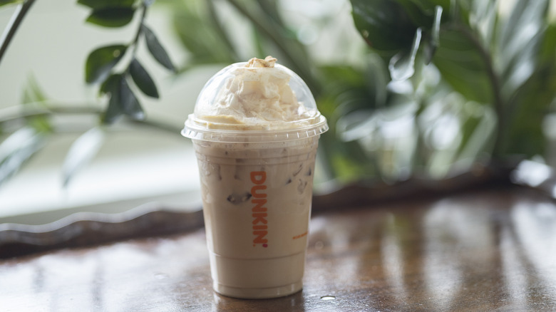 Iced Dunkin' caramel latte