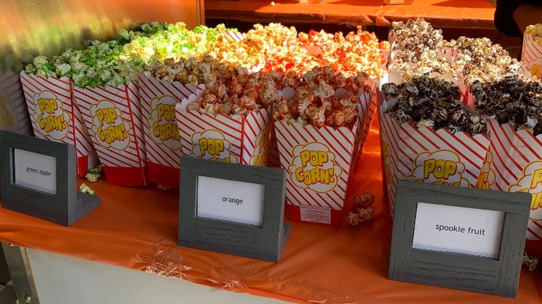 oracle park bullpen boardwalk popcorn