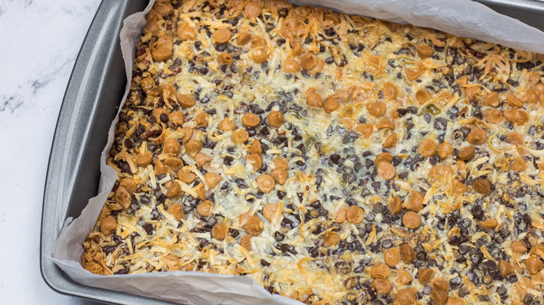 baked 7 layer cookie bars