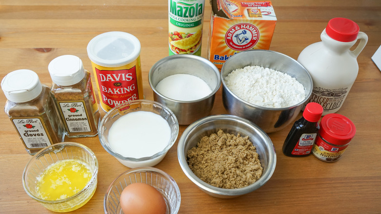 Ingredients apple cider donut