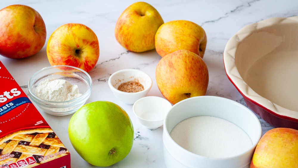 easy apple pie ingredients