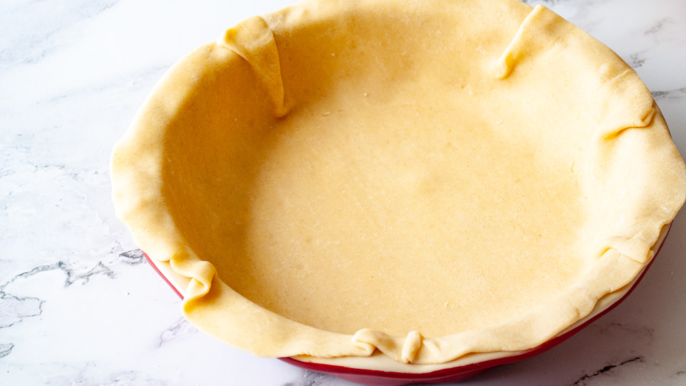 pie crust in pan 