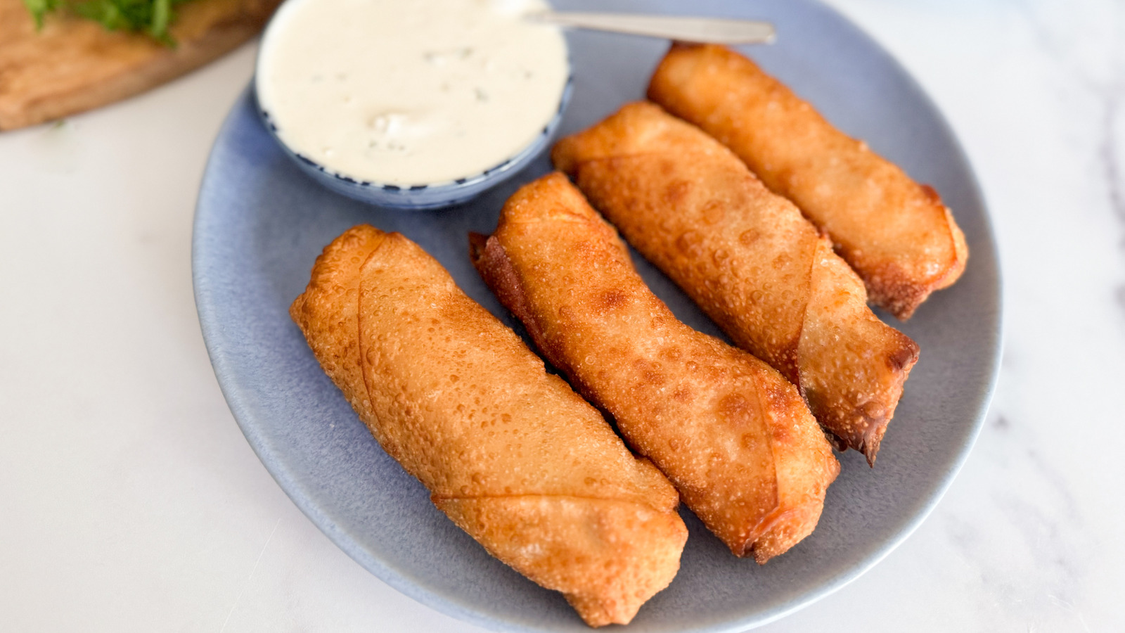 easy-buffalo-chicken-egg-rolls-recipe