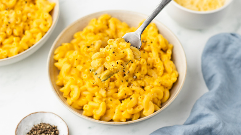 forkful of butternut squash mac and cheese