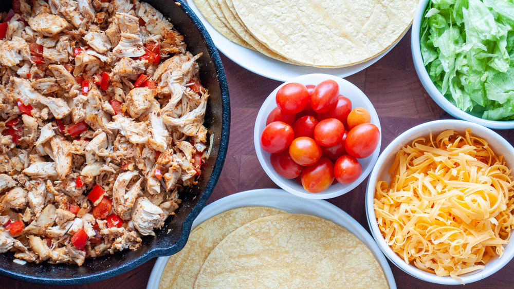 taco ingredients cooked for chicken tacos