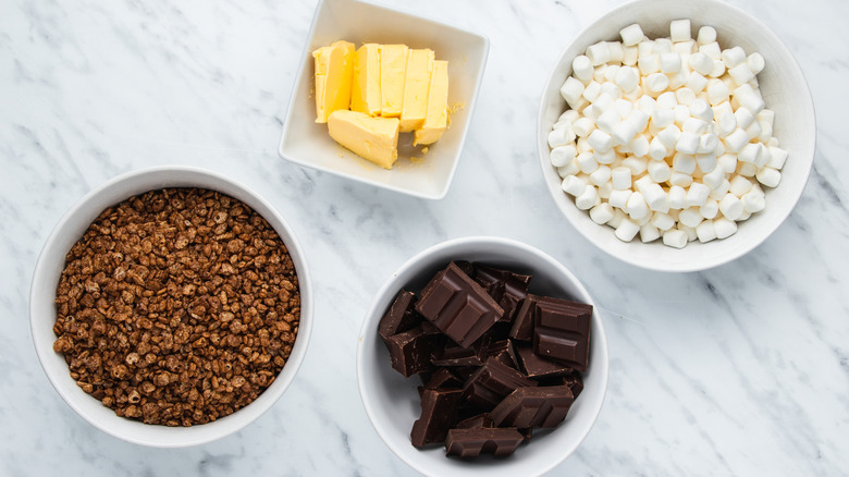 ingredients for marshmallow crispy bars