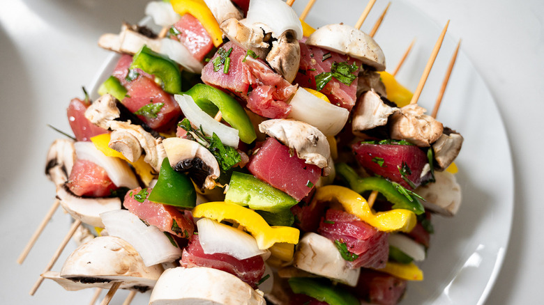 raw vegetable and tuna kebabs