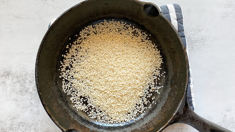 sesame seeds in pan