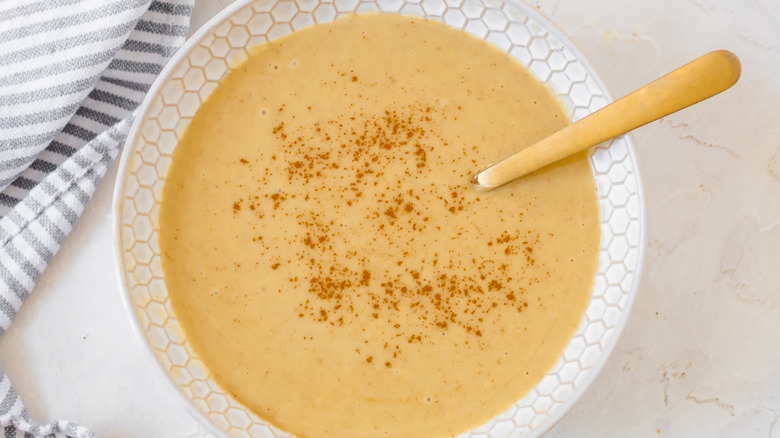easy honey mustard in bowl 