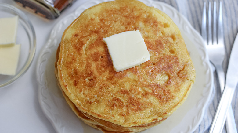 johnny cakes on plate 