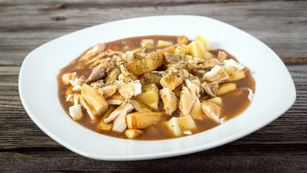 Chicken poutine