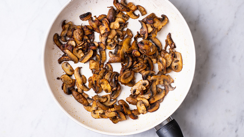 mushrooms in skillet