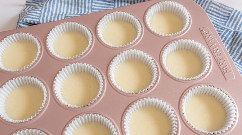 baking cupcakes