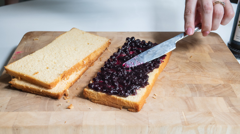 jam spread on pound cake