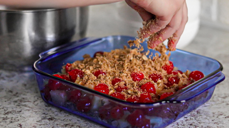 easy pineapple cherry crisp assembly