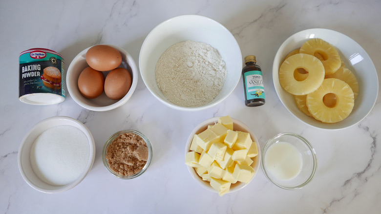 pineapple upside down cake ingredients