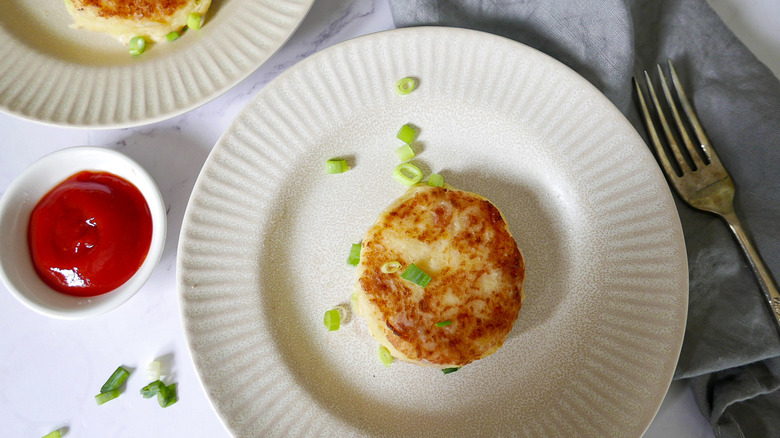 potato cake on plate 