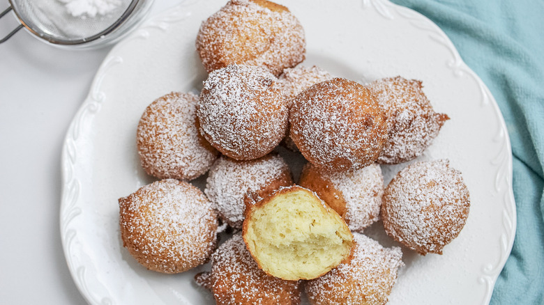 ricotta zeppole on plate 