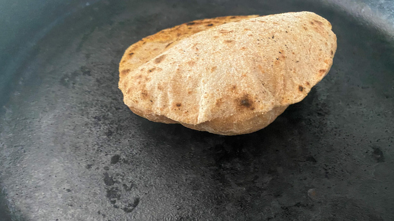 roti in pan