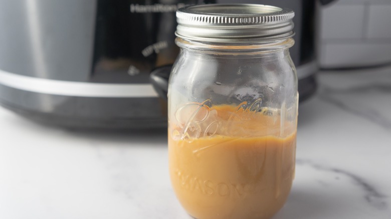 dulce de leche in jar 