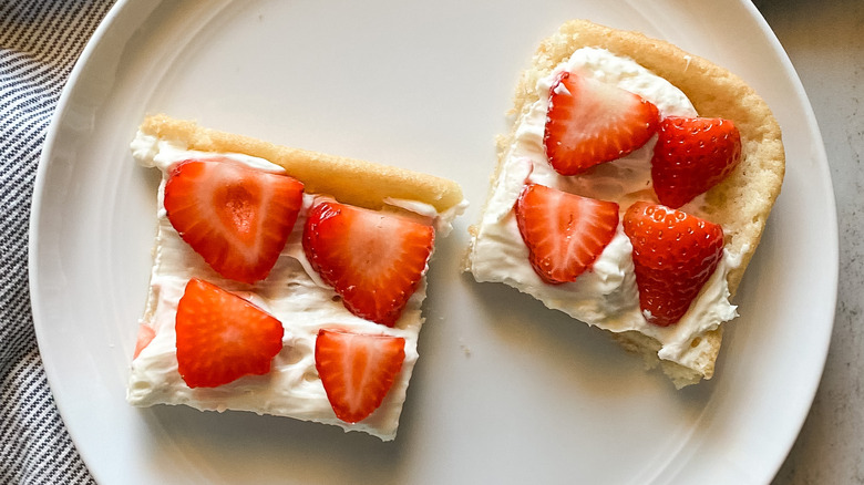 slices of strawberry dessert pizza