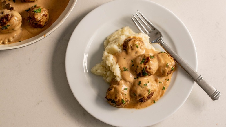 plated swedish meatballs with gravy