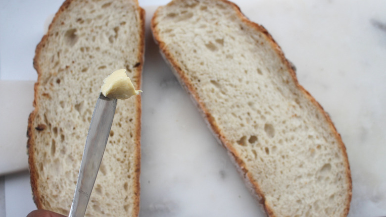 easy toasted tomato sandwich