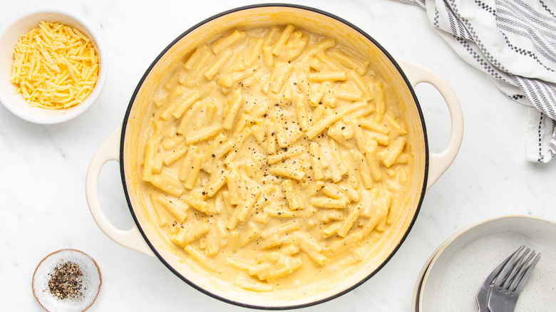 Vegan mac and cheese in a pot