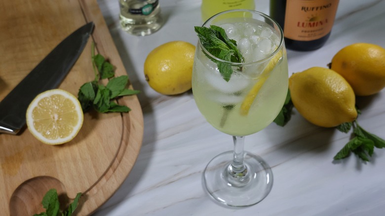 elderflower limoncello spritz