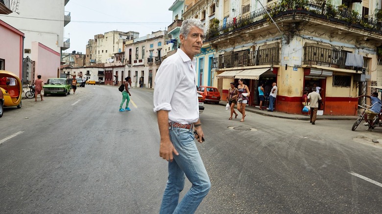 Anthony Bourdain walking