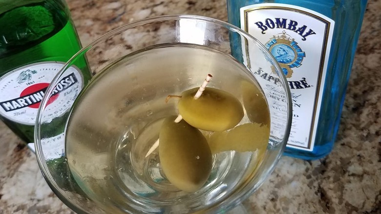 bombay sapphire classic gin martini with olives