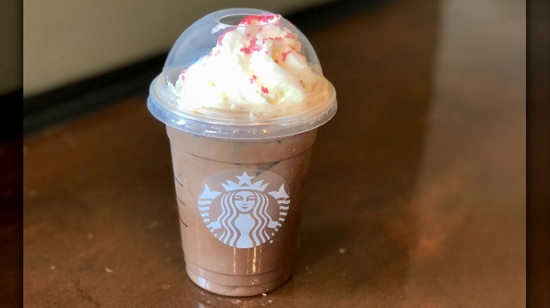 Starbucks holiday iced peppermint mocha