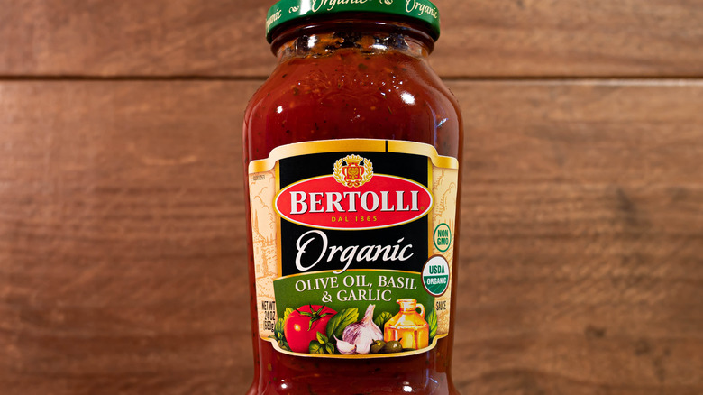 Bertolli Organic Olive Oil, Basil & Garlic Sauce 