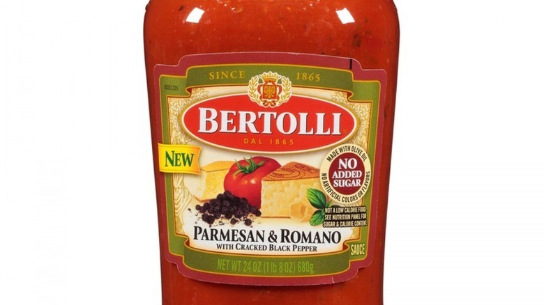 Bertolli Parmesan & Romano with Cracked Black Pepper Sauce
