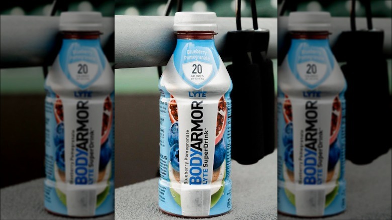 Blueberry Pomegranate BodyArmor Lyte 