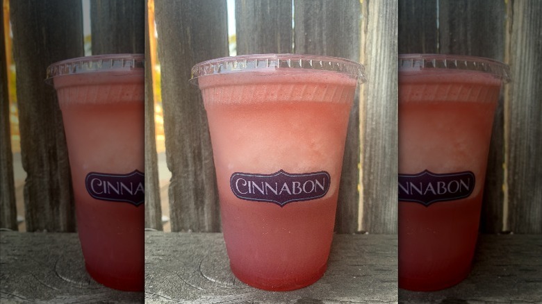 A cup of frozen raspberry lemonade from Cinnabon