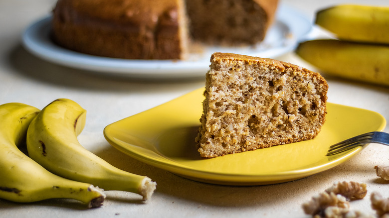 Banana walnut bread