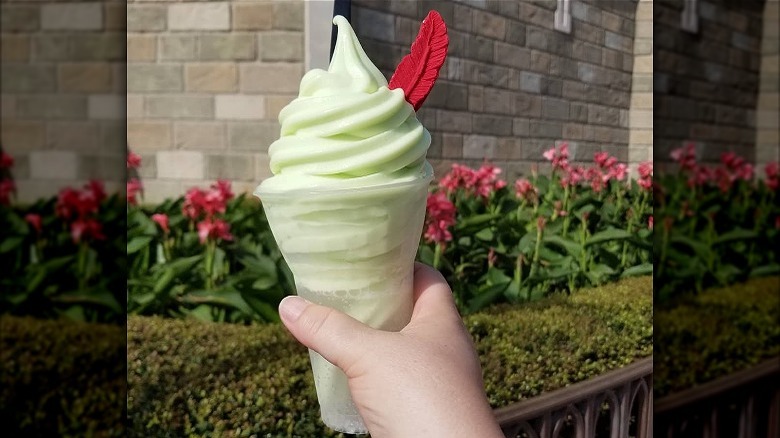lime peter pan float from storybook treats in the Magic Kingdom