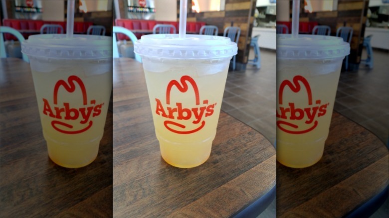 Arby's lemonade on table