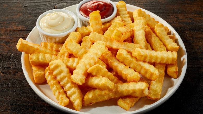 crinkle-cut french fries