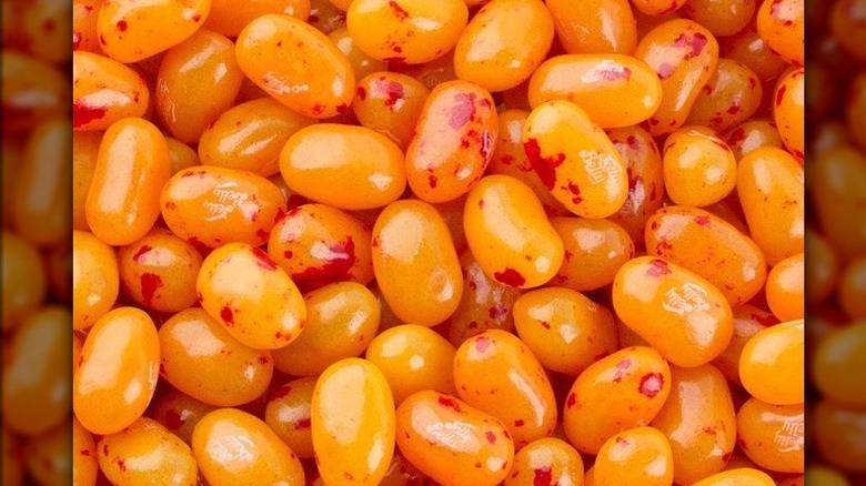 Many Peach jellybeans