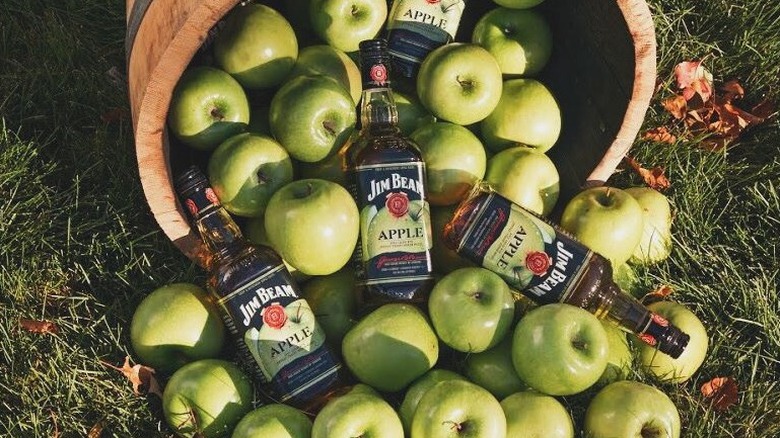 Jim Beam and green apples 