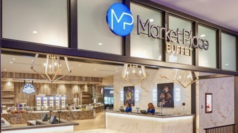 marketplace buffet entrance