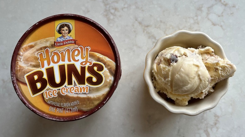 honey buns ice cream cup